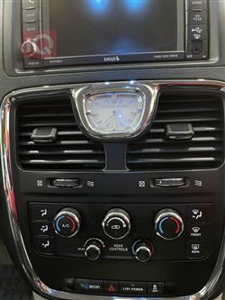 Chrysler Town and Country